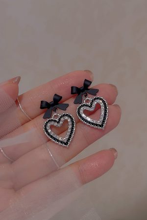 Trendy Black Bow Heart Earrings for Women - 2025 High-Quality Mosquito Coil Ear Clips, Cute Niche Fashion Accessory