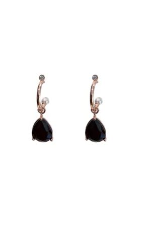 Trendy Black Crystal Ear Studs â€“ Stylish Korean Influencer Earrings in Pure Silver Needle for Women