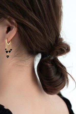 Trendy Black Heart Tassel Ear Clip Earrings for Women - Elegant Niche Design Studs, 2025 Fashion Accessory