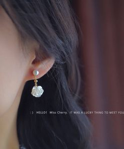 Trendy Camellia Flower Clip-On Earrings for Women, 2025 Niche Design, No Ear Holes Required, Fashionable Rose Floral Jewelry