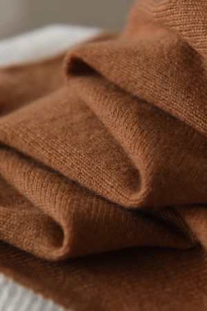 Trendy Cashmere Shawl Triangle Scarf - French Elegance, Versatile Warmth, Perfect for Air Conditioning & Everyday Wear