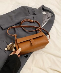 Trendy Casual Women's Shoulder Bag, Versatile High-End Pillow Bag, Fashion Must-Have for 2025