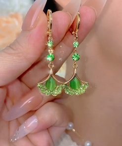 Trendy Cat's Eye Stone Ear Clips, High-End Green Ginkgo Leaf Earrings, Fashionable Internet Celebrity Style Accessories