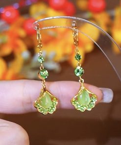 Trendy Cat's Eye Stone Ear Clips, High-End Green Ginkgo Leaf Earrings, Fashionable Internet Celebrity Style Accessories