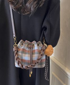 Trendy Checkered Crossbody Bag with Leopard Print - Versatile Women's Bucket Bag for Spring and Summer 2025