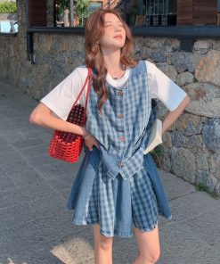 Trendy Checkered Denim Vest and Skirt Three-Piece Set for Summer - Age-Reducing OOTD, High-End College Style