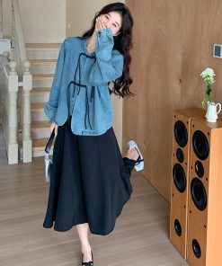 Trendy Chinese-Style Buttoned Denim Jacket and Black Skirt Two-Piece Fashion Set - Chic Y2K Look for Modern Wardrobe