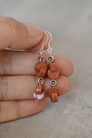 Trendy Chinese-Style Retro Ethnic Earrings - Gold Sandstone Flower Drop Earrings for Women, Autumn/Winter 2025 Fashion Accessories