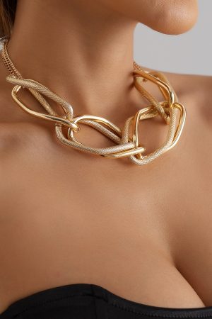 Trendy Chunky Chain Hip-Hop Necklace for Women - Geometric Exaggerated Jewelry Accessories, European and American Style