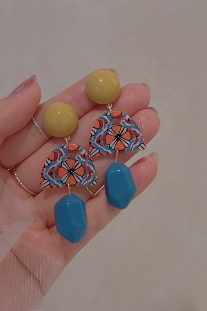 Trendy Color-Blocking Geometric Yellow Long Earrings, No Ear Hole Clips, Hong Kong Style Vacation Accessories