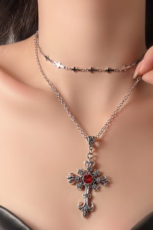 Trendy Cross Stacked Choker Necklace for Women - High-End Clavicle Neck Chain Accessory, Cool Fashion Statement Piece