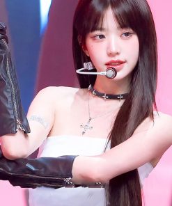 Trendy Dark Floral Cross Choker Necklace for Women - Stylish Leather Design, Perfect for Y2K and Niche Fashion