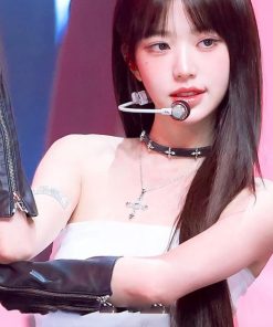 Trendy Dark Floral Cross Choker Necklace for Women - Stylish Leather Design, Perfect for Y2K and Niche Fashion