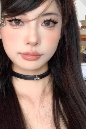 Trendy Dark Floral Cross Choker Necklace for Women - Stylish Leather Design, Perfect for Y2K and Niche Fashion