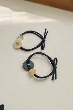 Trendy Dog Charm Rhinestone Heart Hair Tie for Girls - Cute Bun Hairstyles Accessory, Fashionable Women's Hair Accessory 2025