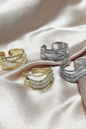 Trendy Exaggerated Wide Slim Ring with Diamonds - Open Finger Design for a Unique Fashion Statement