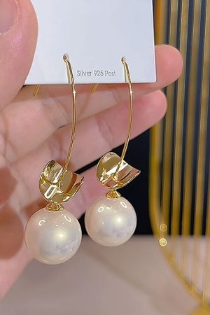 Trendy Gold Round Disc Bead Hook Earrings for Women, Minimalist High-End Ear Accessories, Versatile Fashion Jewelry 2025