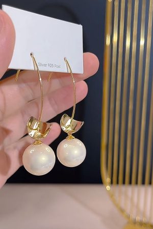 Trendy Gold Round Disc Bead Hook Earrings for Women, Minimalist High-End Ear Accessories, Versatile Fashion Jewelry 2025