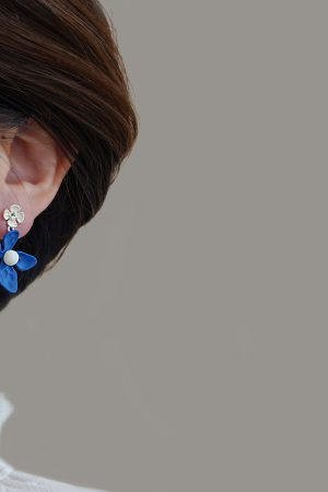 Trendy Green Floral Earrings for Women - Elegant High-End Versatile Accessories for 2025 Fashion