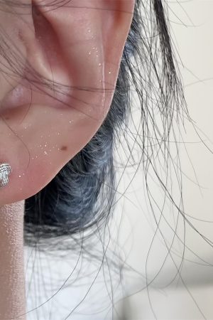 Trendy Heart Knot Screw Earrings for Women, Niche Design Ear Studs for Pierced Ears, Comfortable Ear Cuff for Everyday Wear