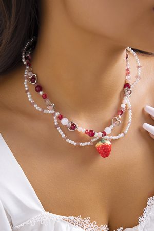 Trendy Heart-Shaped Faux Pearl Beaded Necklace for Women, European and American Cross-Border Fashion Jewelry for Hot Girls