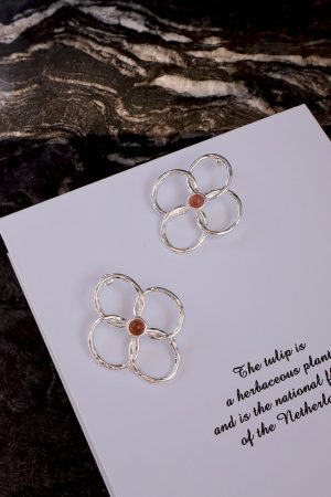 Trendy Hollow Petal Large Flower Earrings - High-End Natural Stone Design for Spring and Summer Vacation Style