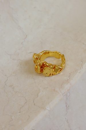 Trendy Irregular Gold-Plated Open Finger Ring - European American Style with Pleated Lava Design for a Unique Fashion Statement