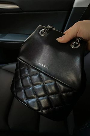 Trendy Korean Bucket Bag for Women 2025 - Diamond Quilted Chain Shoulder & Crossbody Bag - Versatile Fashion Accessory