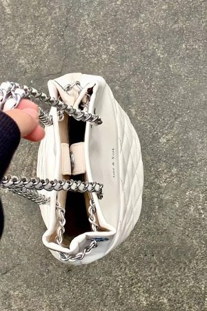 Trendy Korean Bucket Bag for Women 2025 - Diamond Quilted Chain Shoulder & Crossbody Bag - Versatile Fashion Accessory