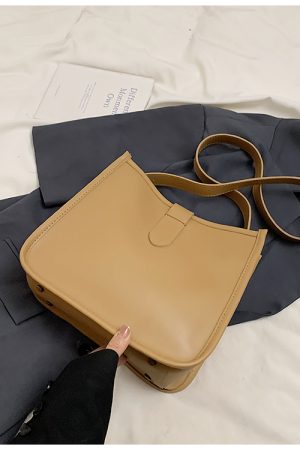 Trendy Large Capacity Crossbody Bag for Women, Stylish Minimalist Winter Commuter Handbag, 2025 Model