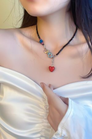 Trendy Letter Heart Black Crystal Necklace - Clavicle Chain Love Pendant for a Sweet Temperament - 2025 Original Design