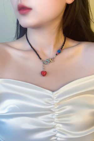 Trendy Letter Heart Black Crystal Necklace - Clavicle Chain Love Pendant for a Sweet Temperament - 2025 Original Design