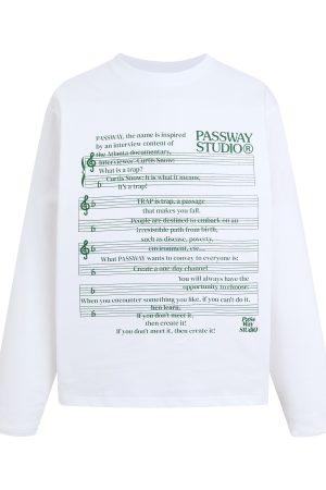 Trendy Long Sleeve T-Shirt with Loose Fit and Letter Print, Versatile American Style Top for Spring 2025 Fashion