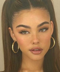 Trendy Metal Hoop Earrings for Women, Thick C-Shaped Hollow Open Design, Fashionable Hip Hop Style, Recommended by Bloggers