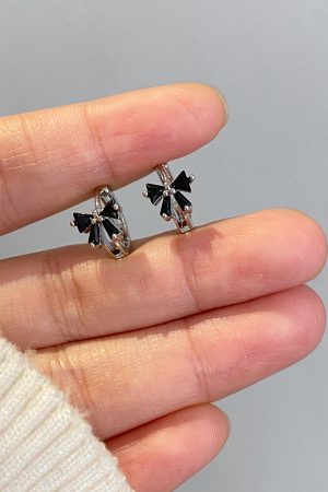 Trendy Mini Black Butterfly Ear Clips - Light Luxury Fashion Earrings for 2025 with Charming Temperament and High-End Design