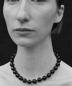 Trendy Minimalist Black Agate Necklace with Natural Stone Round Beads - Niche Design for Modern Fashion Lovers