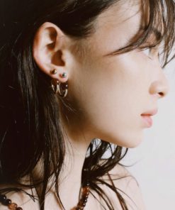 Trendy Minimalist C-Shaped Round Red Agate Bead Stud Earrings for a Chic European American Style Look