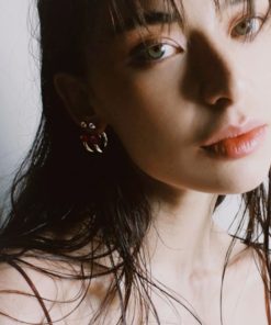 Trendy Minimalist C-Shaped Round Red Agate Bead Stud Earrings for a Chic European American Style Look