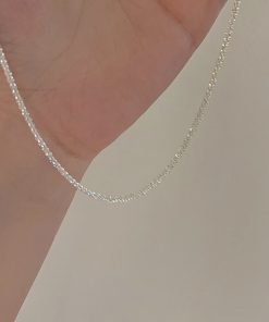 Trendy Minimalist Shimmering Necklace 2025 - High-End Simple Chain Design for Cool Style Lovers
