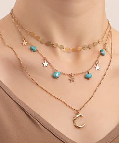 Trendy Multi-Layer Natural Turquoise Crescent Pendant Necklace for Women, European and American Style Hot Girl Accessories