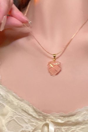 Trendy Opal Heart Necklace for Women - Barbie Princess Style Clavicle Chain Pendant 2025 Fashion Accessory
