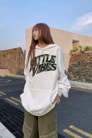 Trendy Oversized Hip Hop Couple Sweatshirt for Women and Men, INS Style, Casual Loose Fit, Urban Fashion, Streetwear