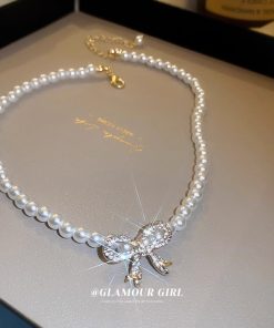 Trendy Pearl Bowknot Necklace for Women - Light Luxury Clavicle Chain, High-End Niche Design Accessory for 2025 Fashion