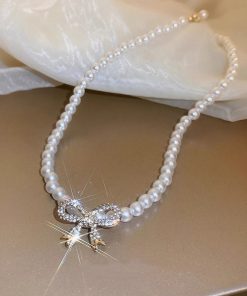 Trendy Pearl Bowknot Necklace for Women - Light Luxury Clavicle Chain, High-End Niche Design Accessory for 2025 Fashion