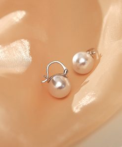 Trendy Pearl Earrings for Women, 2025 Stylish Lightweight Ear Clips, High-End Luxury Accessories, Chic Fashion Jewelry