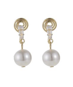 Trendy Pearl Stud Earrings for Women - 2025 French Light Luxury Design for Ear Piercings, High-End Niche Fashion Accessory