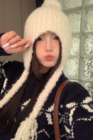 Trendy Plush Pom-Pom Knitted Ear Protection Hat for Women - Warm, Face-Slimming, Packable Autumn Winter Style