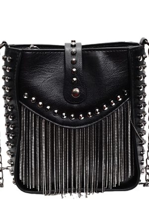 Trendy Retro Chain Crossbody Bucket Bag for Women - High-End Commuting Style for Spring/Summer 2025
