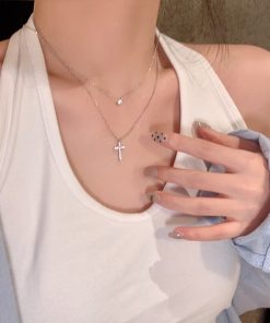 Trendy Shining Cross Necklace for Women - Lightweight Luxury Clavicle Chain for Autumn & Winter Sweater Fashion 2025