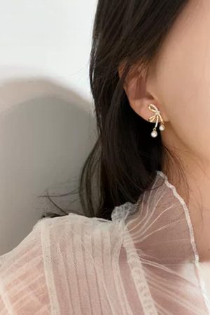 Trendy Silver Needle Bow Pearl Stud Earrings - High-End 2025 Fashion, Internet Celebrity Style Women's Accessories